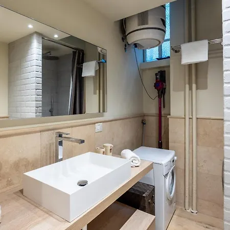 Apartment Sempione-duomonuovo Loft Con Wifi E Neflix *